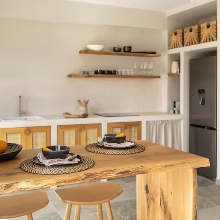 Cavo Dio 1 - Beachfront Bliss - Cozy Pool Sunsets Apartament *