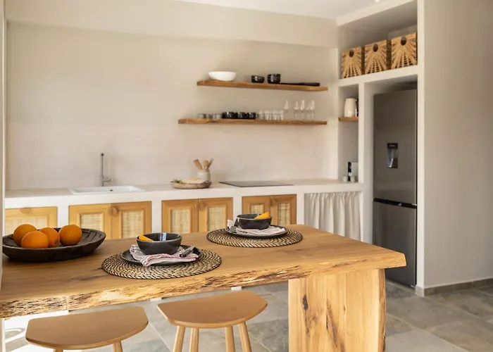 Cavo Dio 1 - Beachfront Bliss - Cozy Pool Sunsets Apartament *