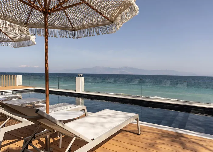 Apartament Cavo Dio 1 - Beachfront Bliss - Cozy Pool Sunsets