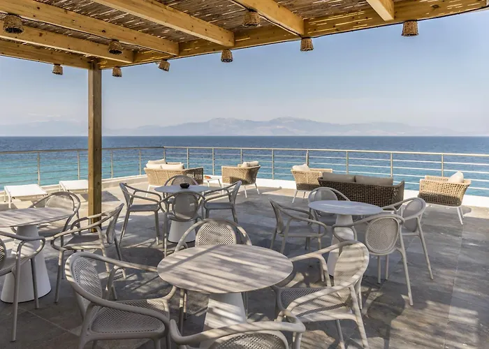 Apartament Cavo Dio 1 - Beachfront Bliss - Cozy Pool Sunsets *
